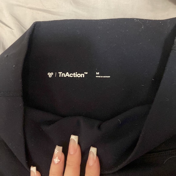 TNA Action black leggings - Size M - Picture 2 of 3